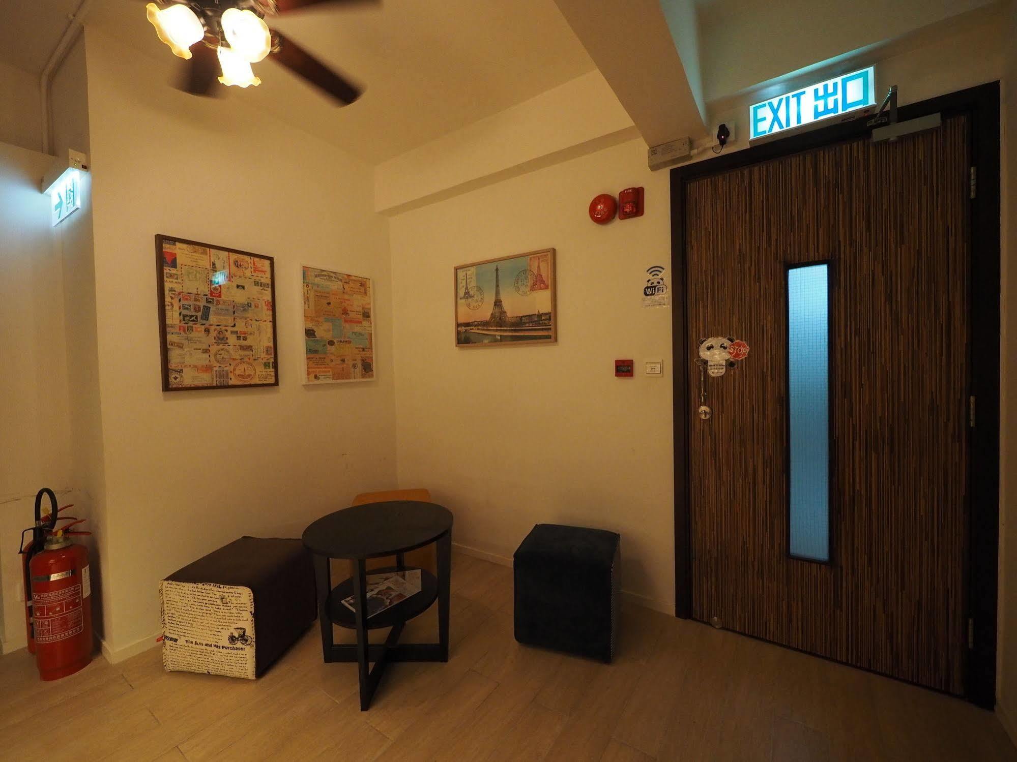 Guest house Panda'S Hostel - Elegant
